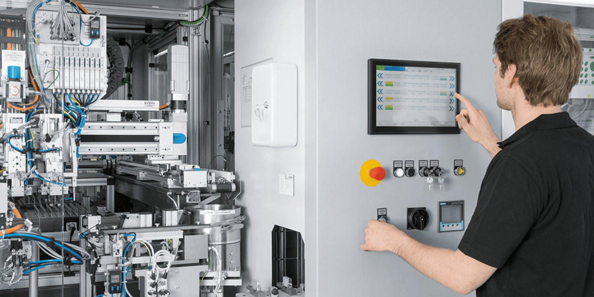 Touchscreen-Monitore für die Maschinensteuerung